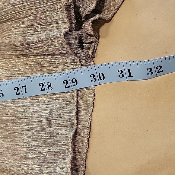 Charlotte Russe Size S Metallic V Neck Shorts Romper, Excellent Used Condition - Picture 8 of 11